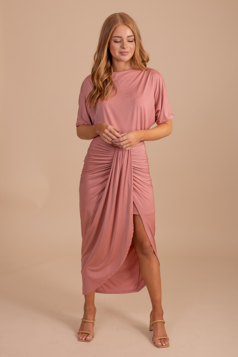 pink maxi dress with slit skirt