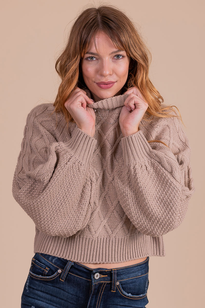 women's fall cropped cable knit sweater