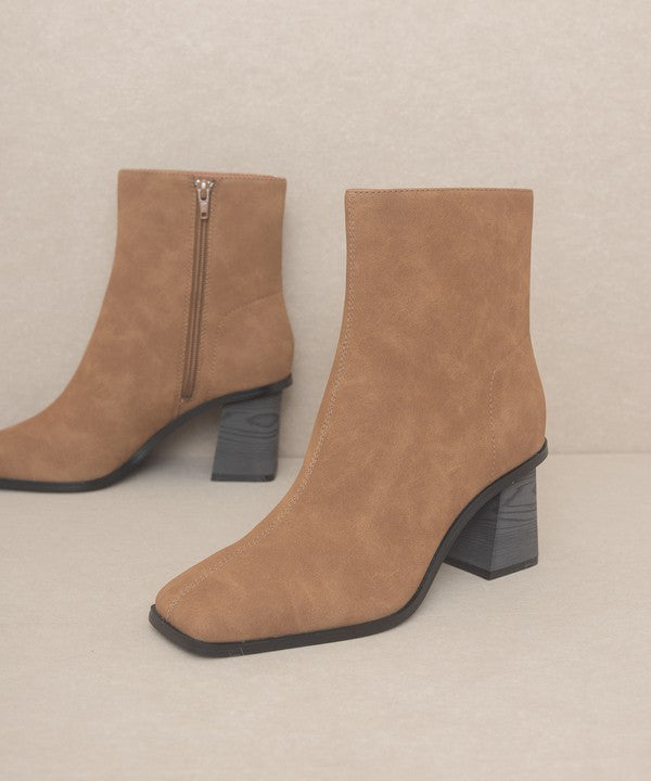 Brown square on sale toe ankle boots