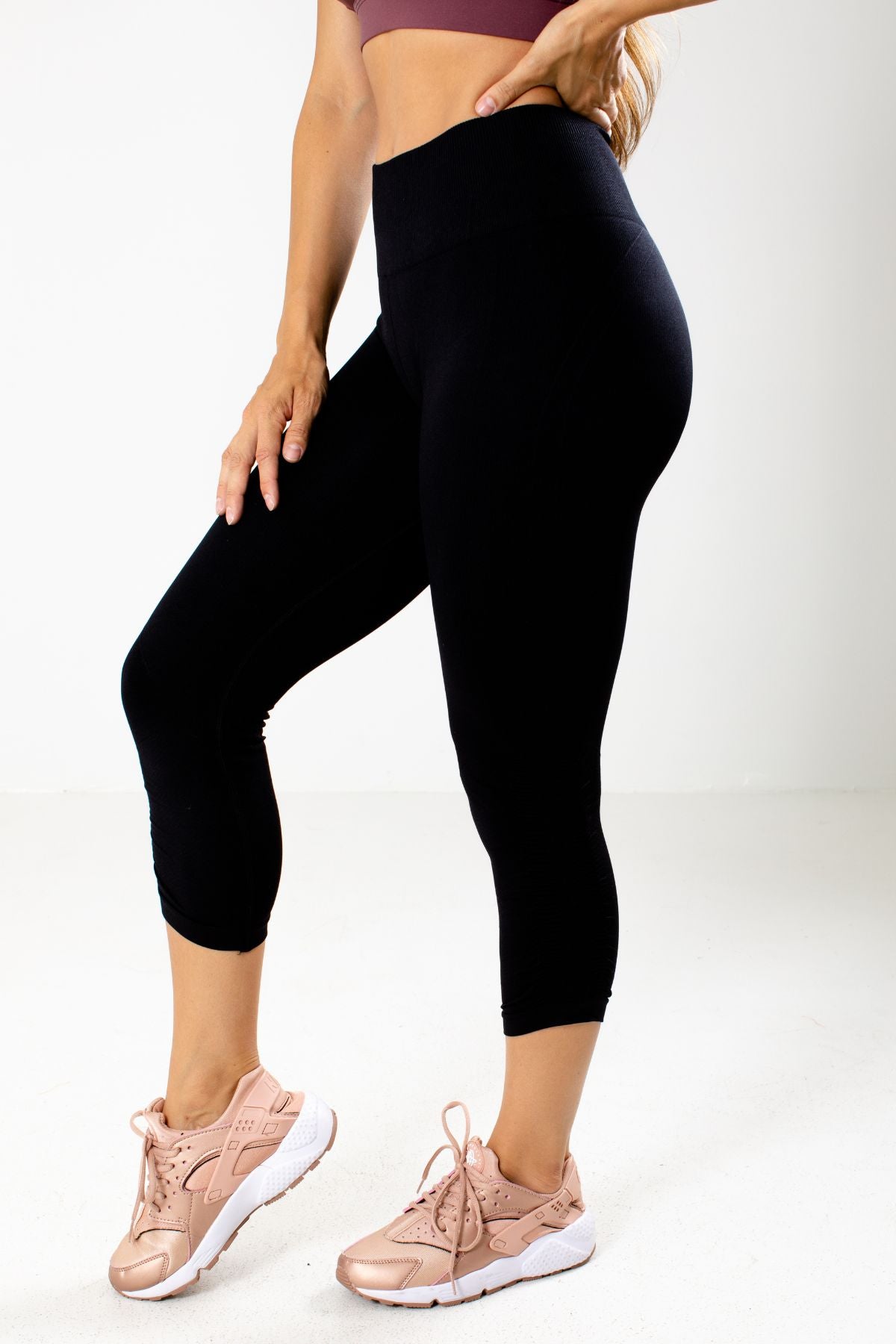 Women's Black Capri Boutique Activewear Leggings