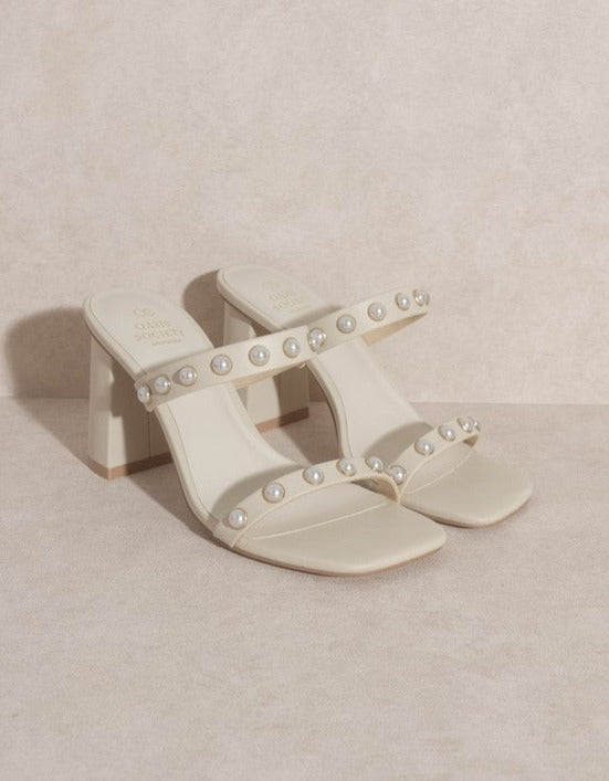 OASIS SOCIETY Victoria   Pearl Strap Heel