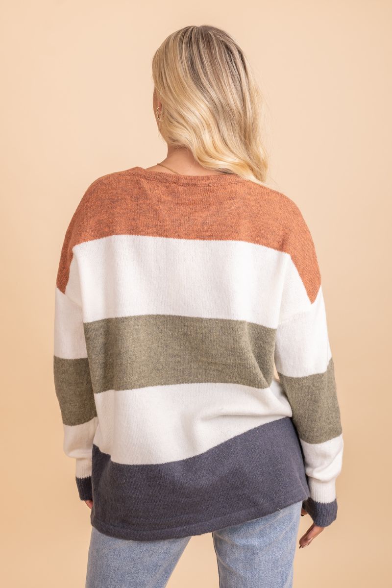 striped front pocket long sleeve sweater