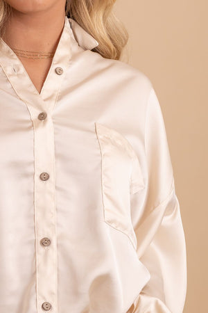 Long sleeve collared silky off white top