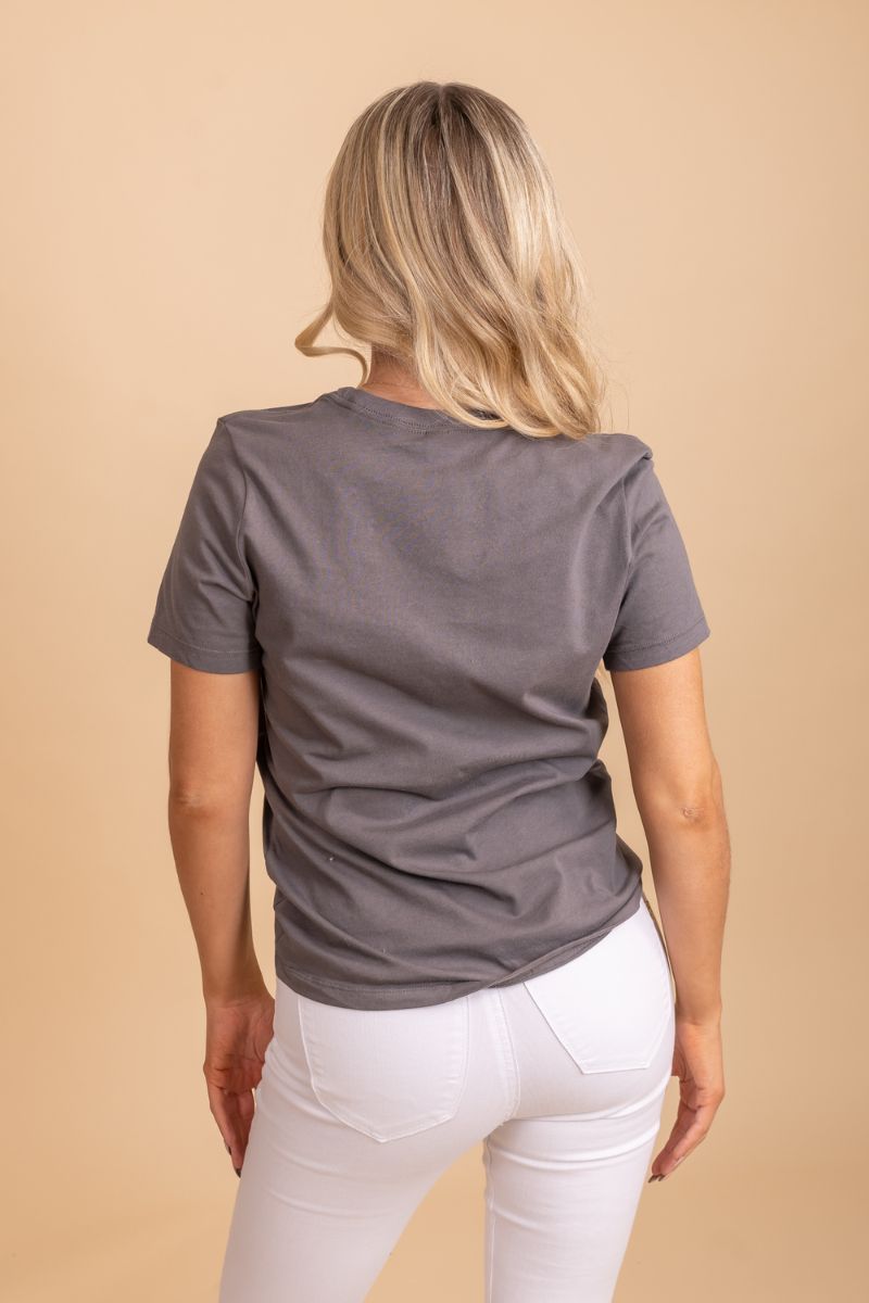 dark gray comfortable fit short sleeve shirt