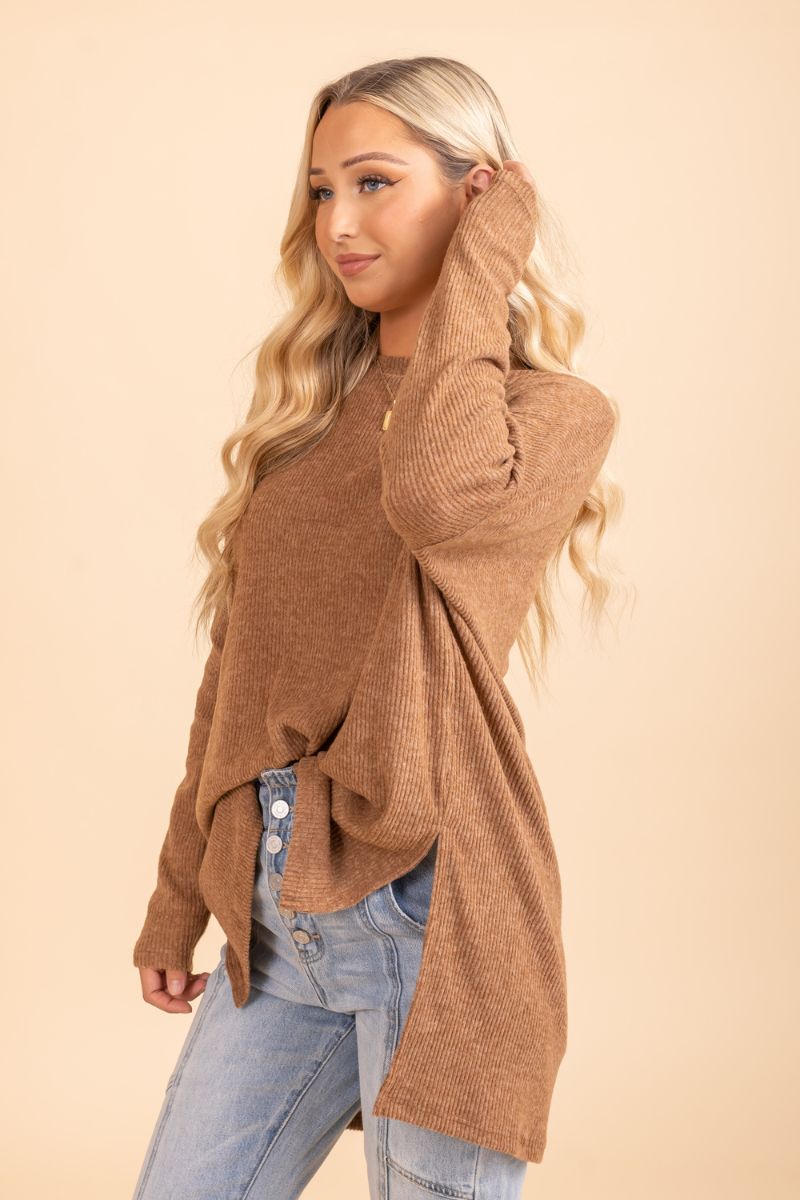 womans brown long sleeve oversized sweater