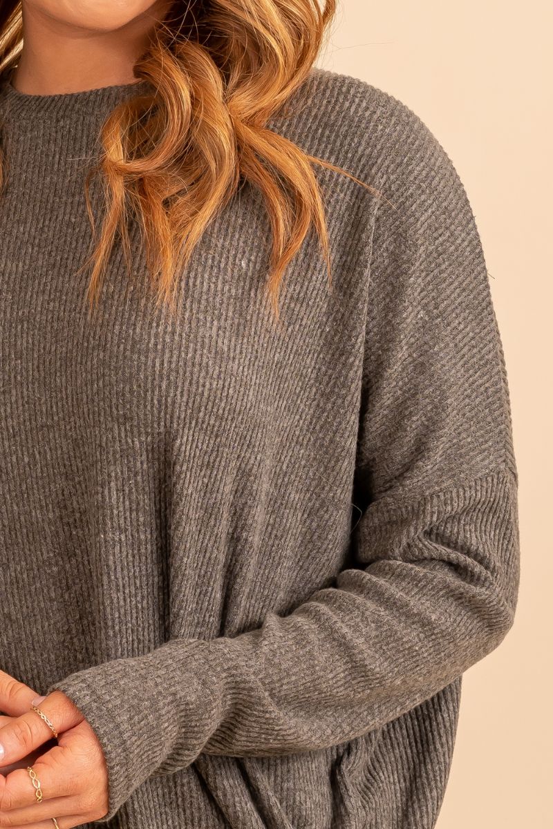 womans light weight high quality gray sweater