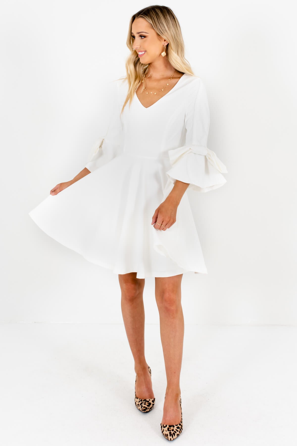 White Thick Pleated Bow Sleeve Mini Dresses for Women