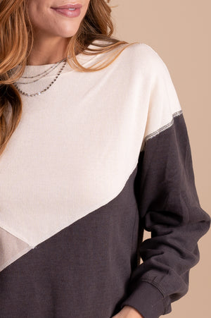women's boutique color block sweater for fall and wwinter