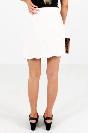 Women's Cream Scalloped Hem Boutique Mini Skirt