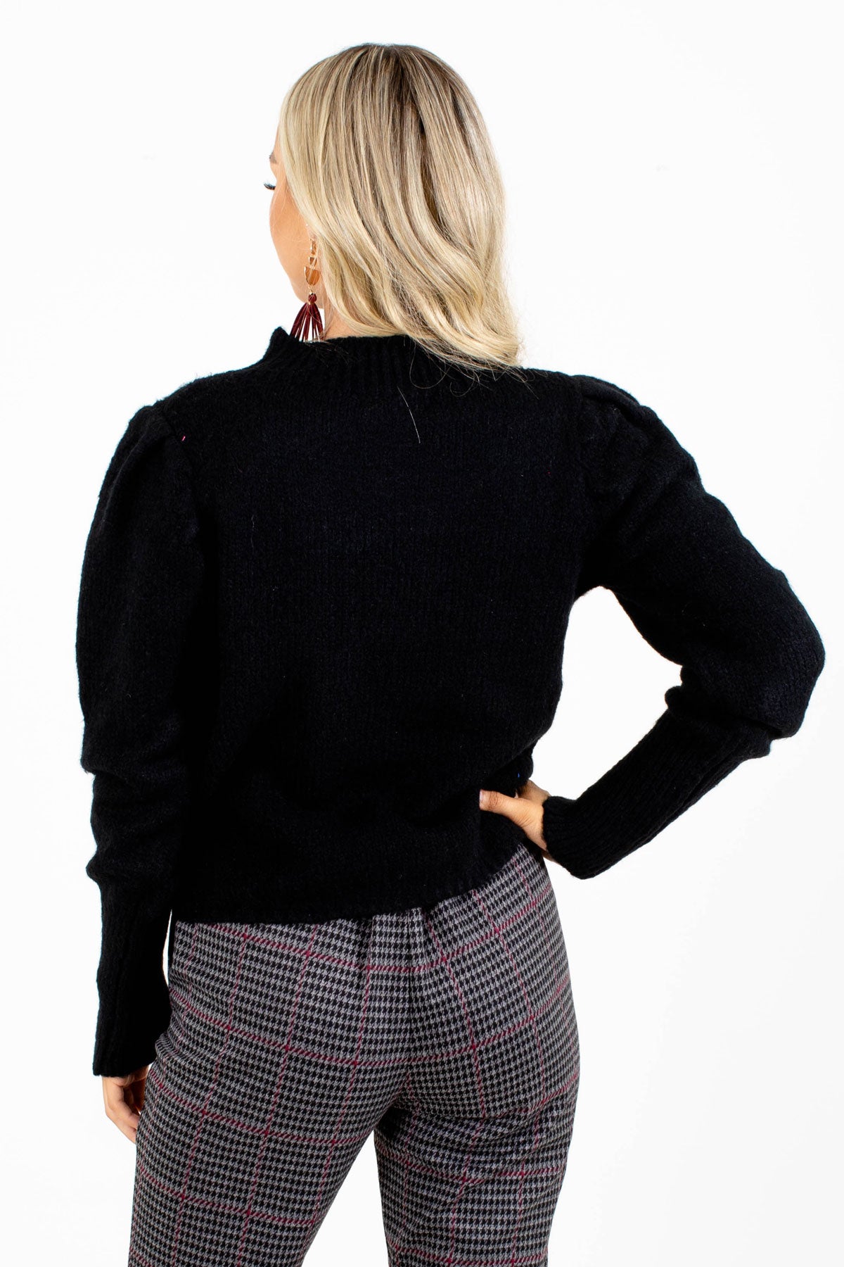 Women's Puff Sleeve Sweater in Black