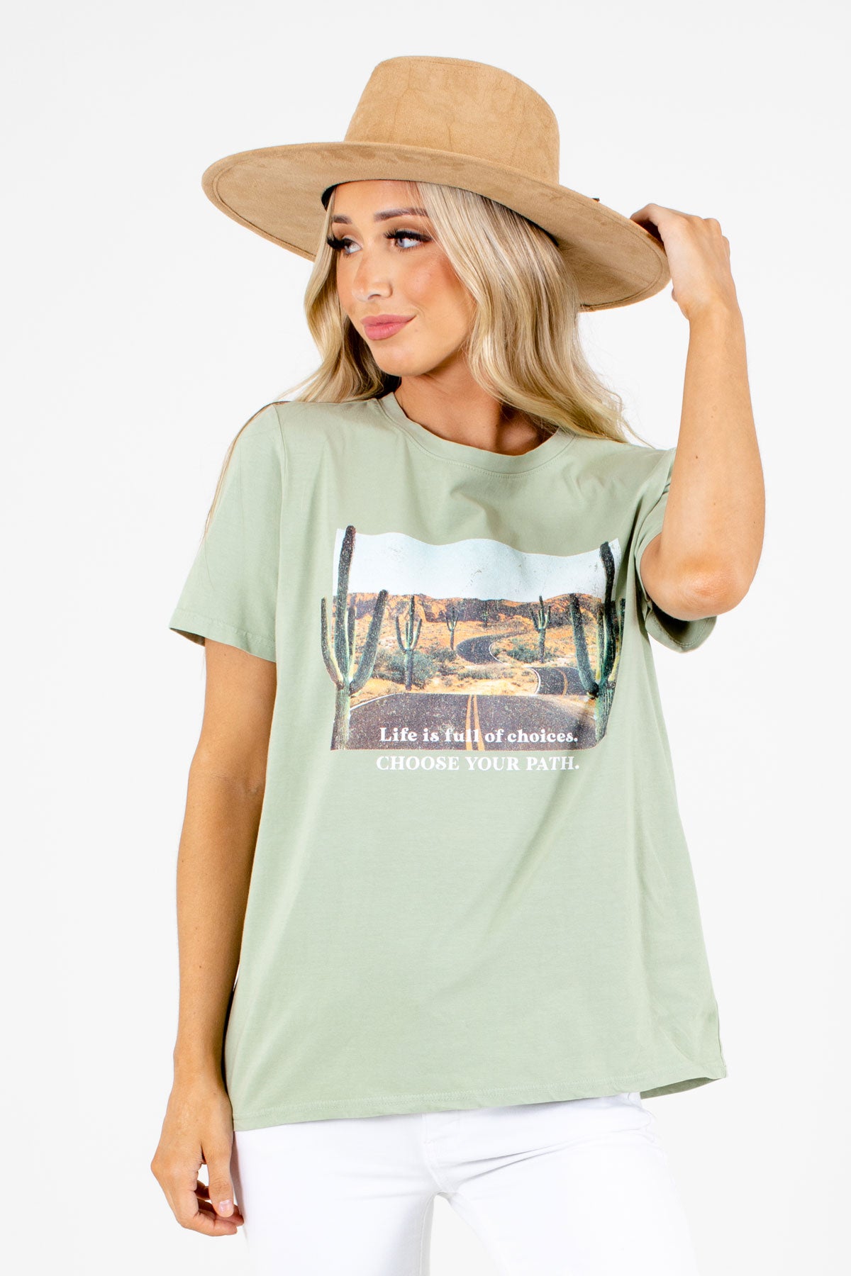 Women's Green Casual Everyday Boutique Graphic T-Shirt