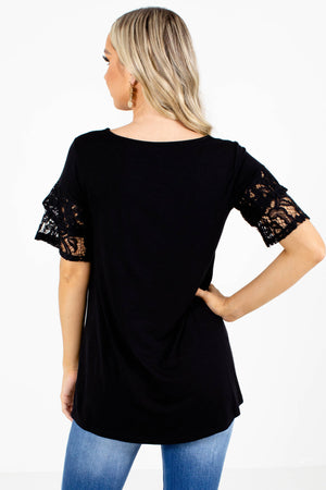 Short Sleeve Top with Lace in Black for Women