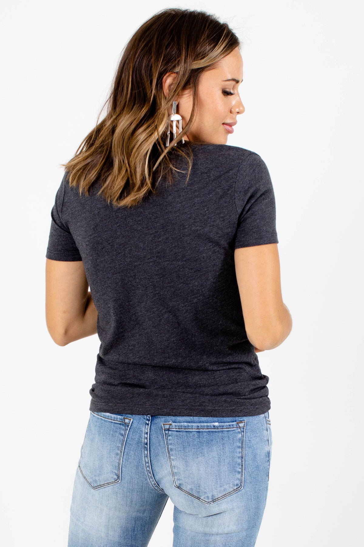 Women's Gray "Free Spirit" Lettering Boutique Graphic Tee