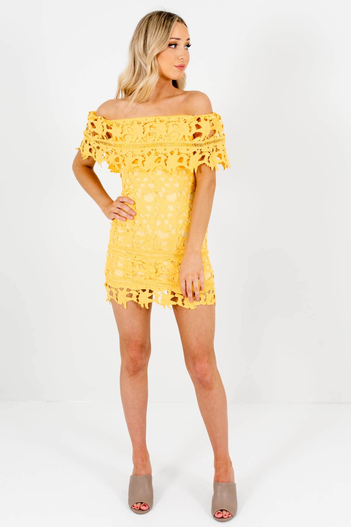 Women's Yellow Spring And Summertime Boutique Clothing