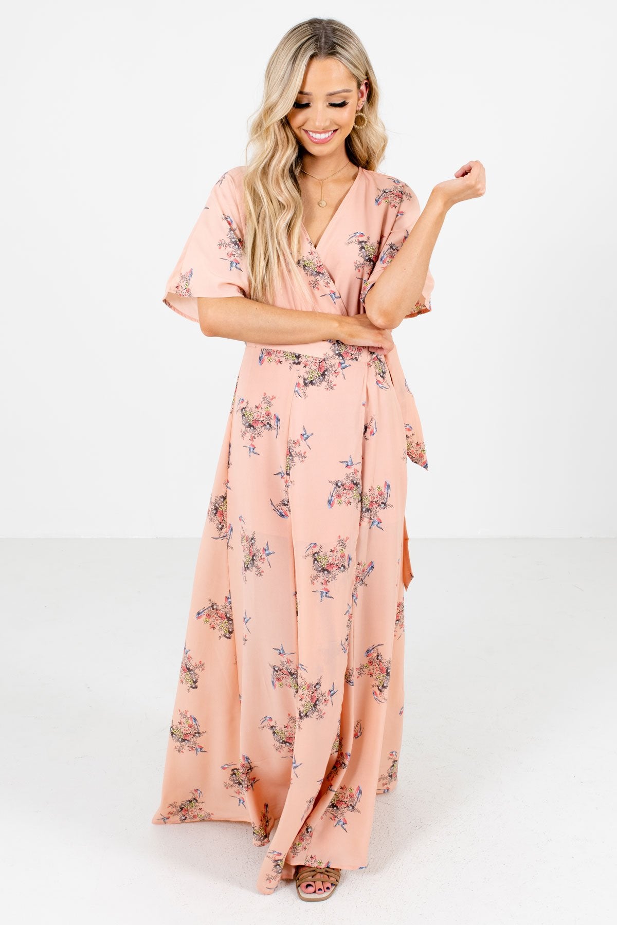 Women's Peach Pink Flowy Silhouette Boutique Maxi Dress