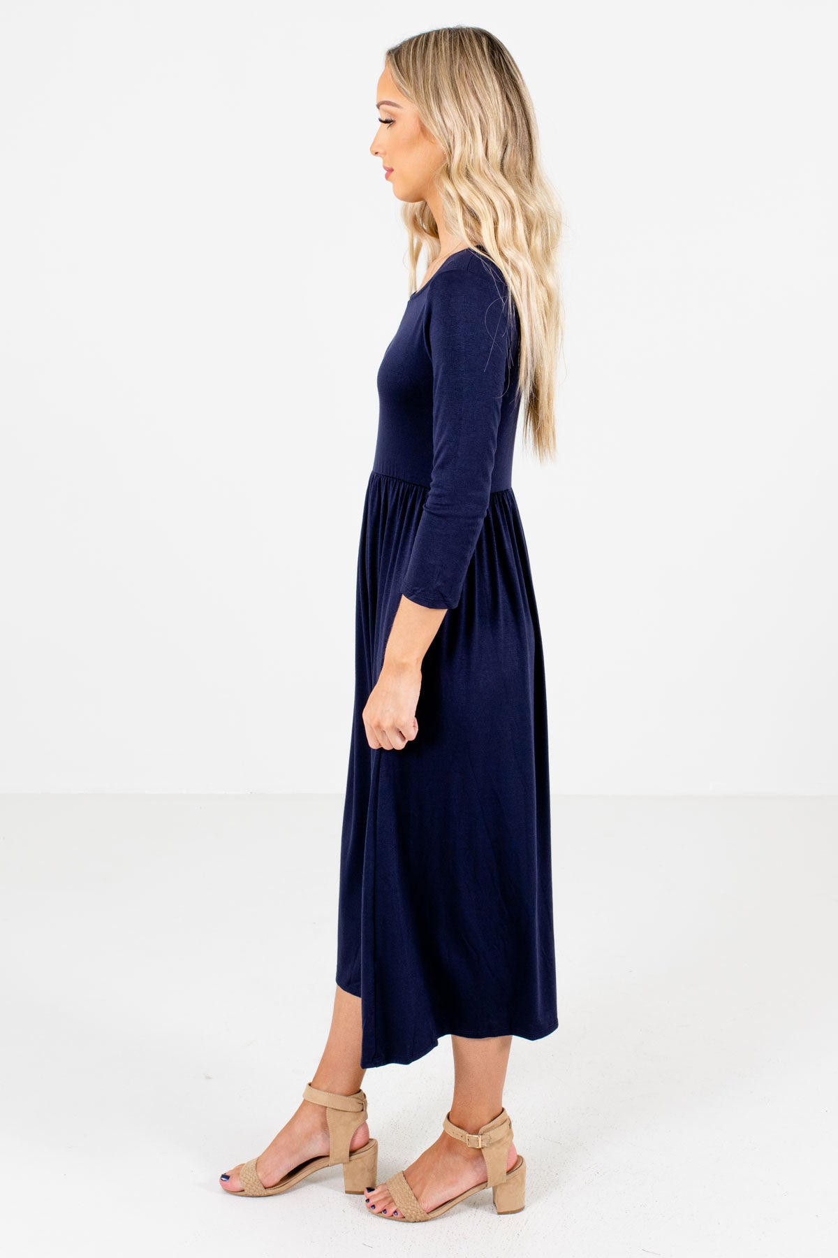 Women’s Navy Blue Round Neckline Boutique Midi Dress