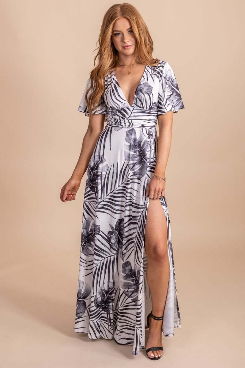 Meet Me In The Tropics Patterned Maxi Dress - White