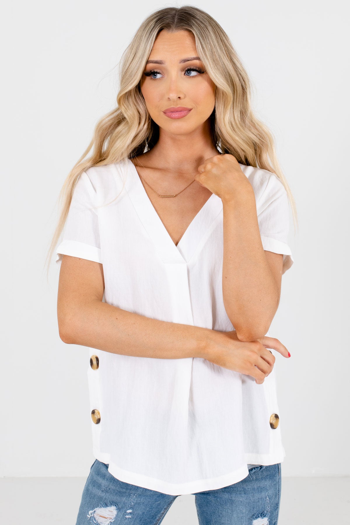 White Button-Up Side Hem Boutique Tops for Women