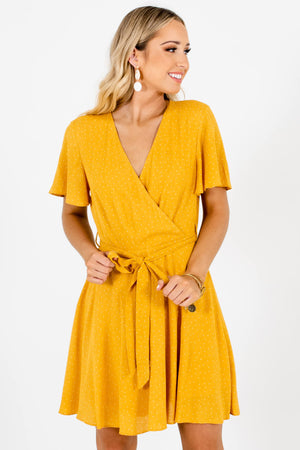 Women's Mustard Yellow Keyhole Back Boutique Mini Dress