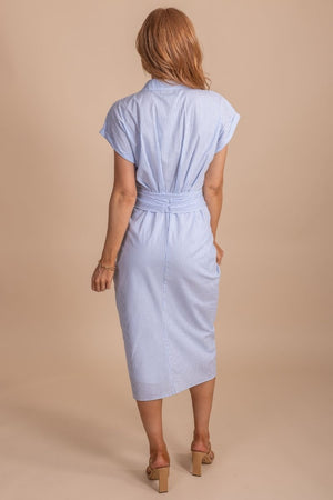 Short sleeved midi dress with front tie