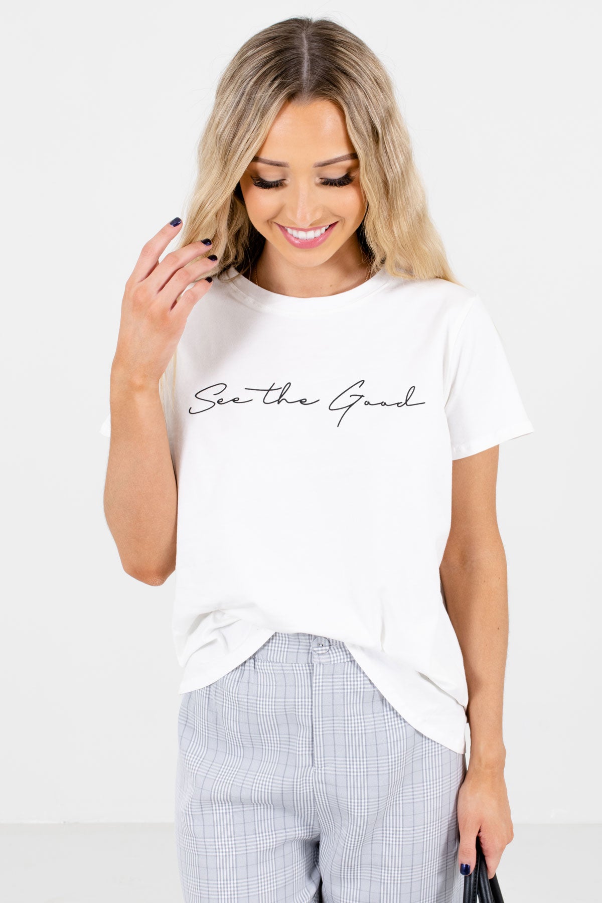 White Semi-Stretchy Boutique Graphic T-Shirts for Women
