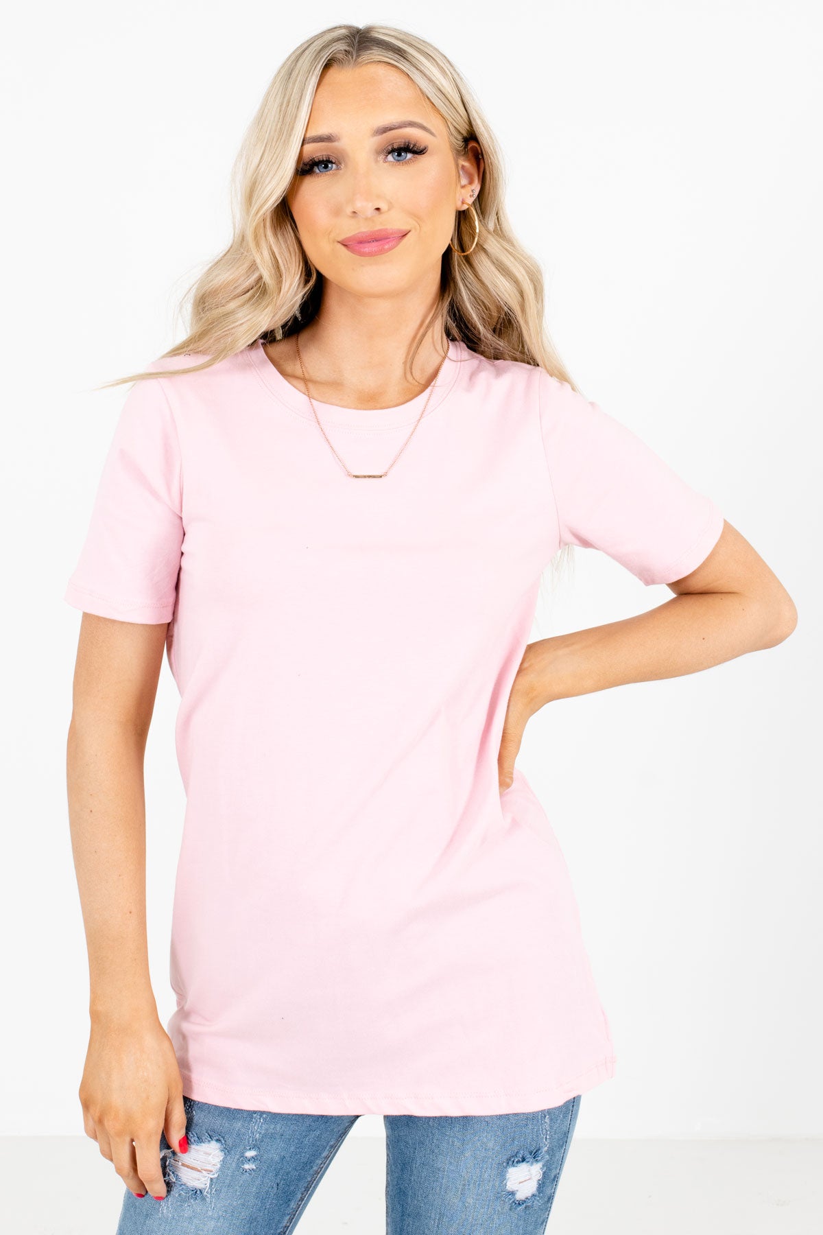 Rounded Neck Short Sleeve Top in Light Pink