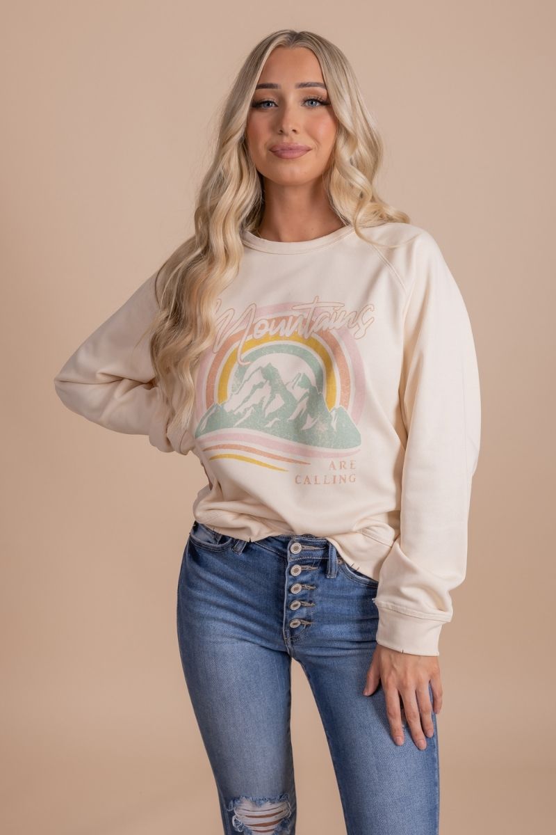 women's graphic pullover sweatshirt