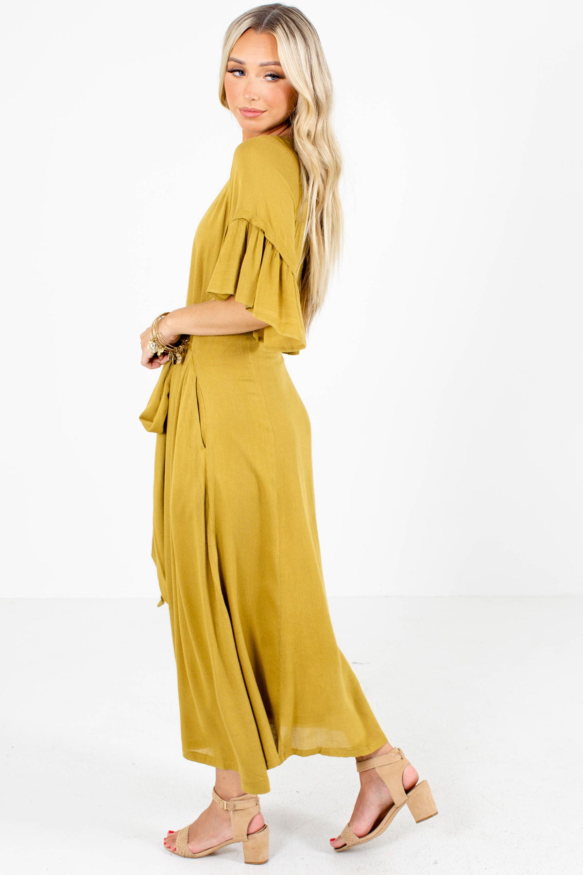Women's Yellow Fully Lined Boutique Maxi Dress