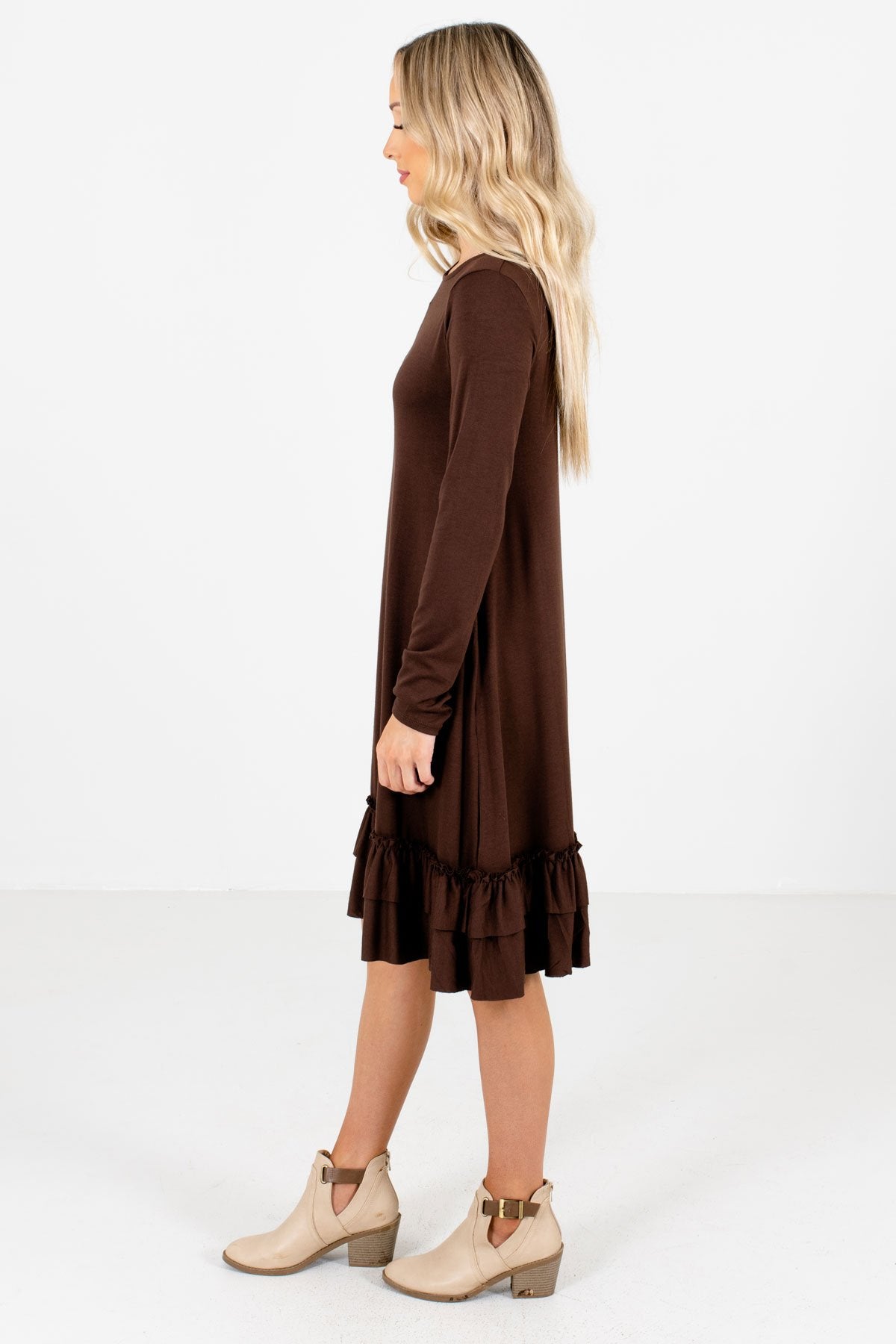 Brown Round Neckline Boutique Knee-Length Dresses for Women