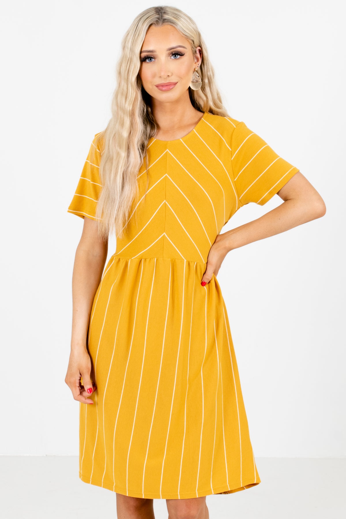 Women's Mustard Short Sleeve Boutique Mini Dress