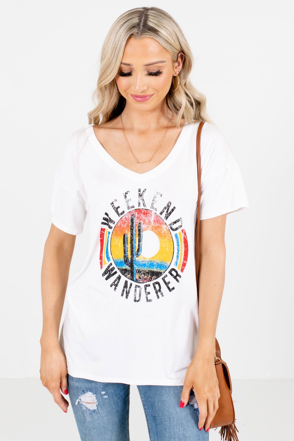 Weekend Wanderer White Graphic Tee | Boutique Graphic T-Shirt - Bella ...