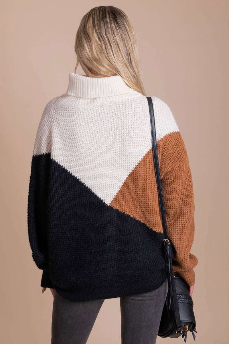 women's color block neutral toned sweater