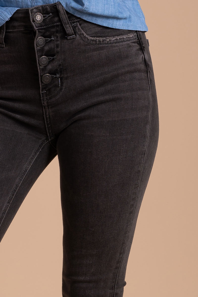 Boutique Women's Black Skinny Jeans