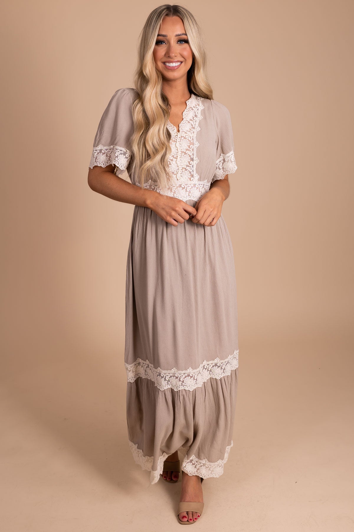 Women's Flowy Lace Contrast Long Dress in Taupe