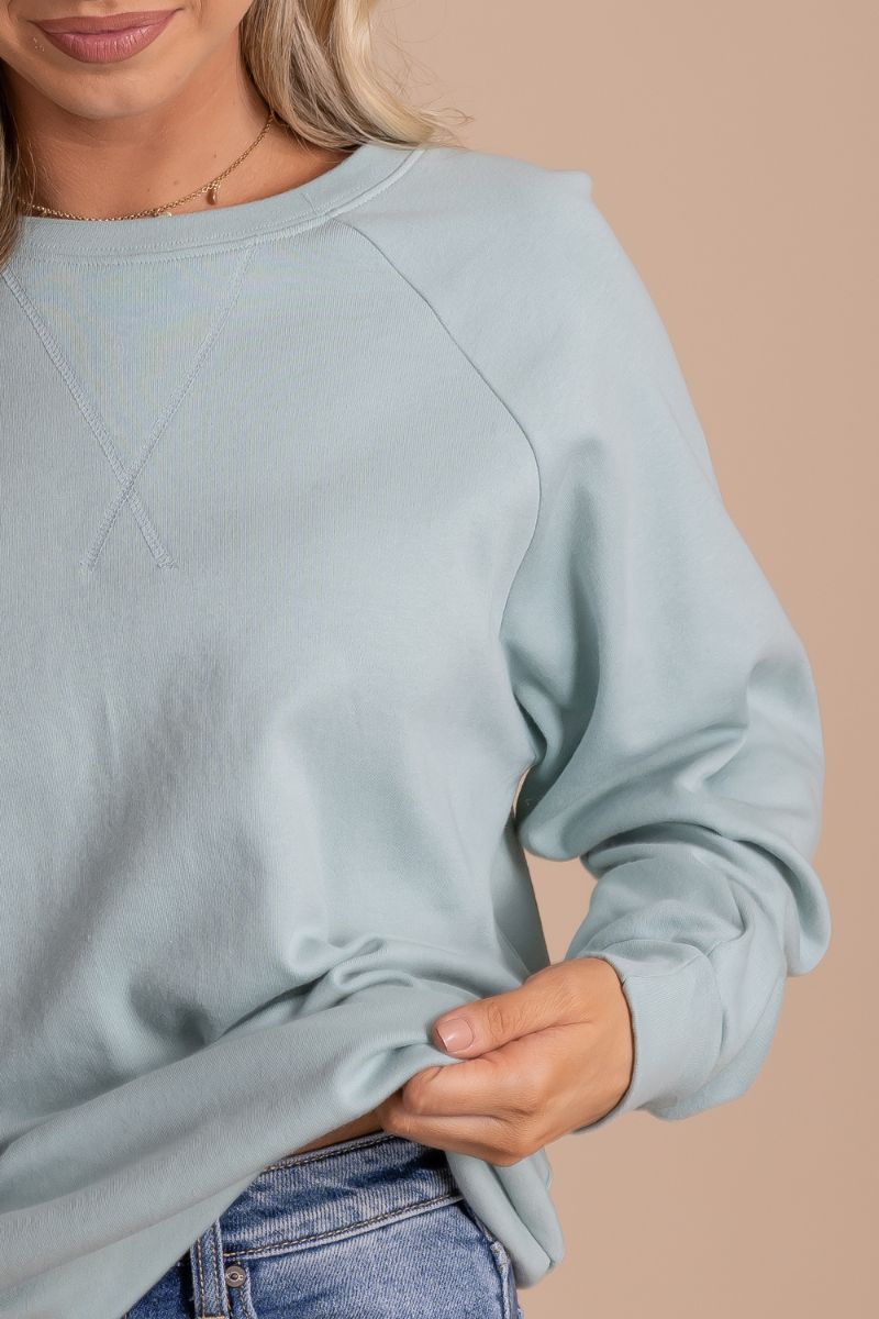 Women's Light Green Relaxed Fit Boutique Pullover