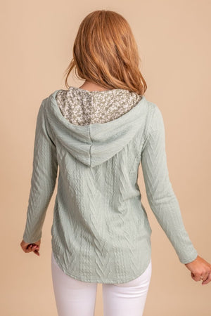 Women's Light Green Long Sleeve Boutique Sweater