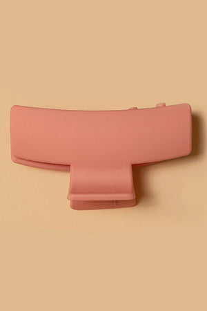 minimalistic pink hair clip