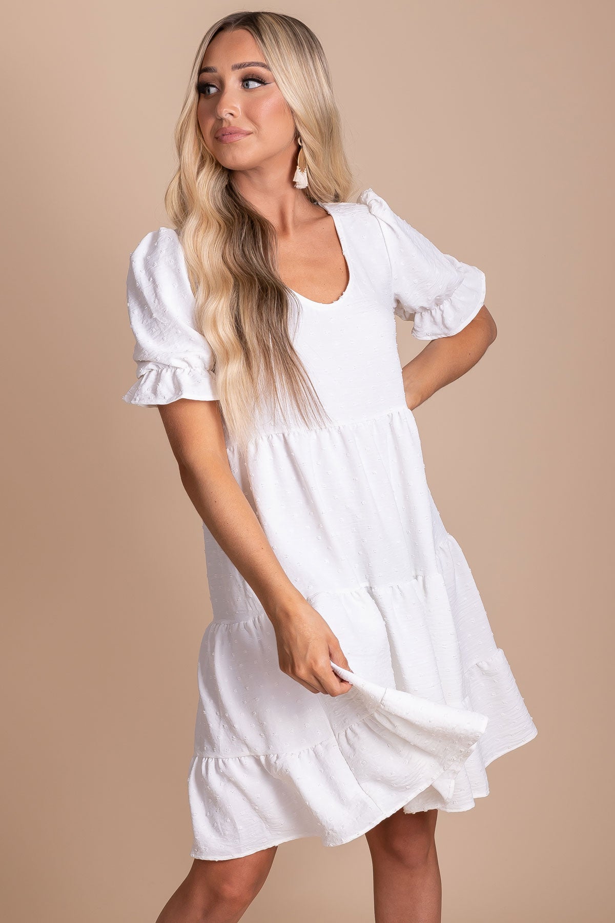 Boutique Women's White Dress Textured Mini Dress V-Neckline