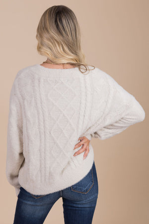 women's boutique white long sleeve sweater