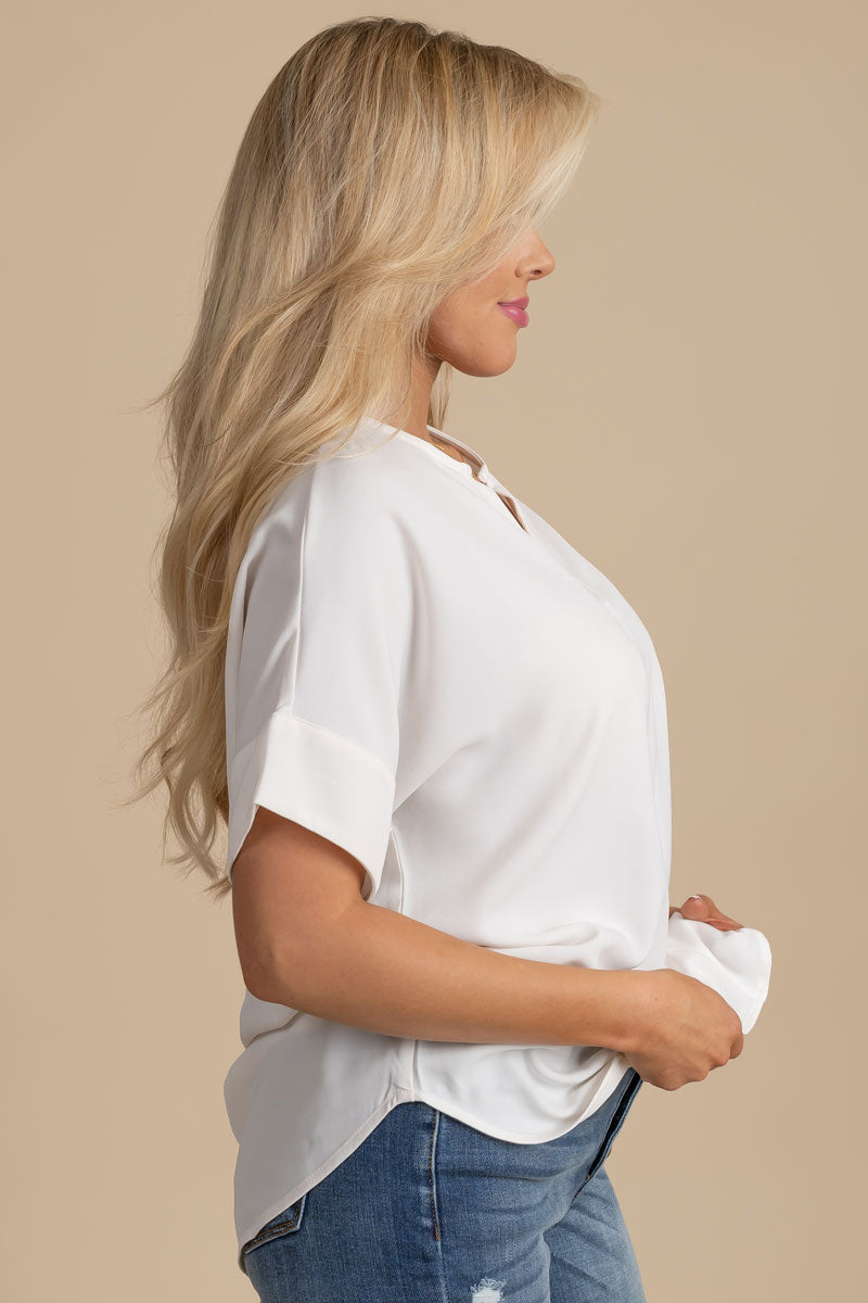 boutique white v-neck tshirt for women